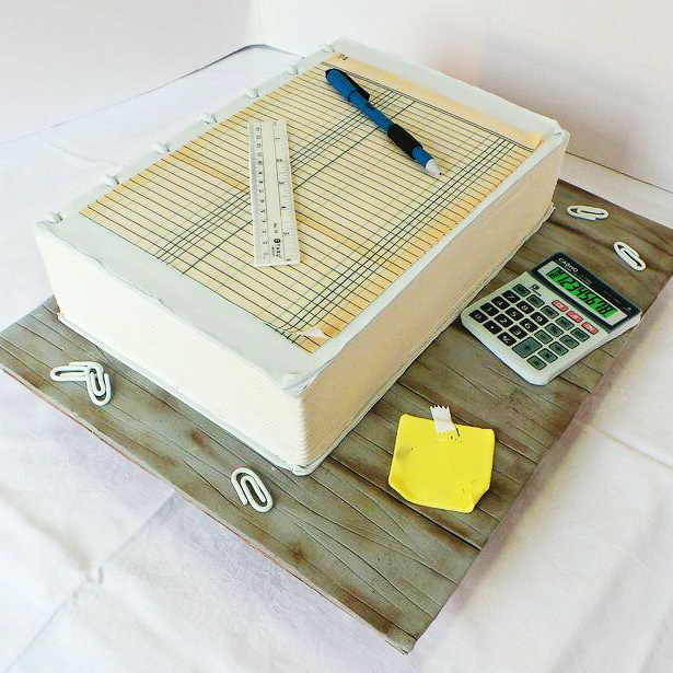 کیک دفترچه ای برای حسابداران